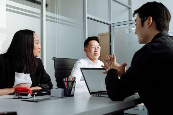 top cpa firms in phoenix discuss taxes with clients